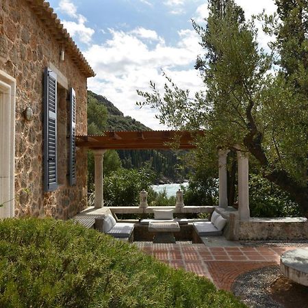 Bed and Breakfast Patrick & Joan Leigh Fermor House Kardamyli Exterior foto
