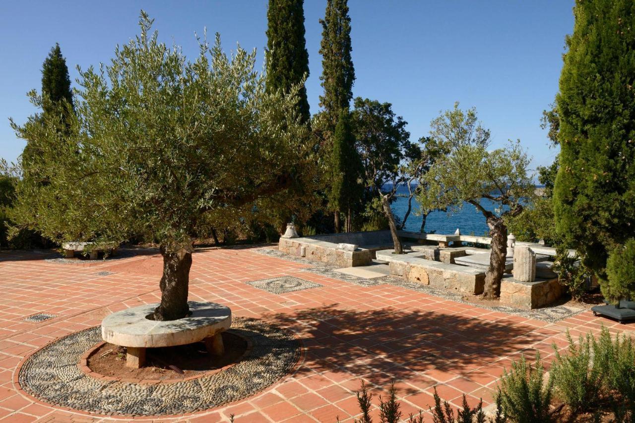 Bed and Breakfast Patrick & Joan Leigh Fermor House Kardamyli Exterior foto