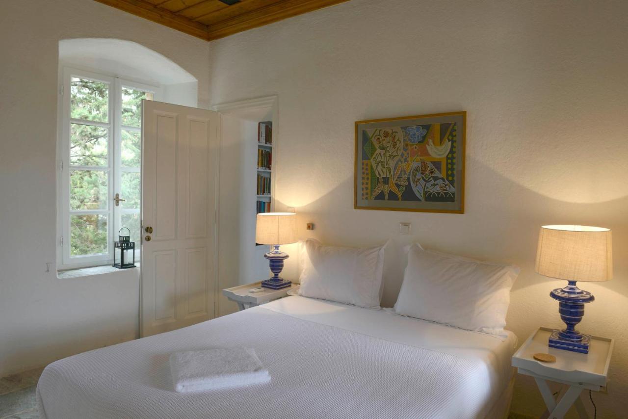 Bed and Breakfast Patrick & Joan Leigh Fermor House Kardamyli Exterior foto