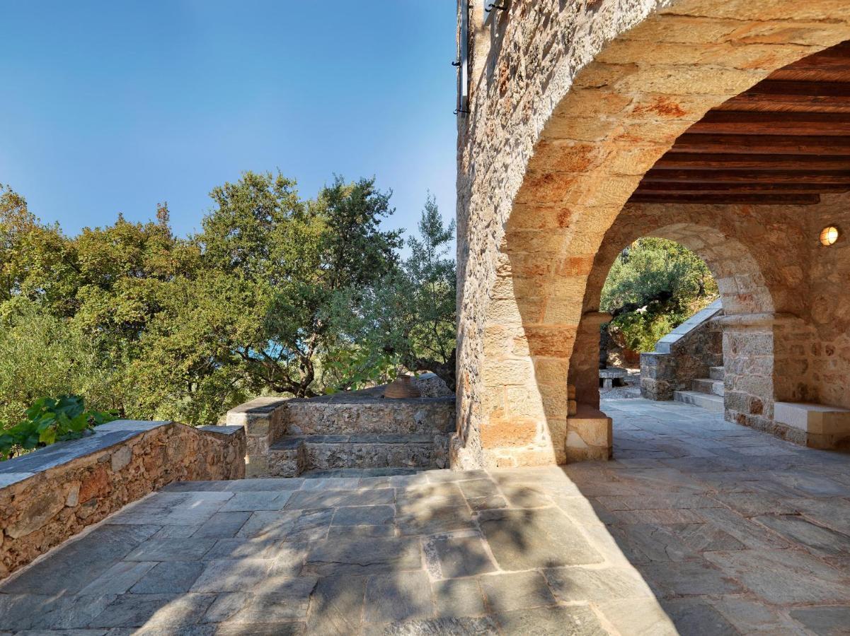 Bed and Breakfast Patrick & Joan Leigh Fermor House Kardamyli Exterior foto